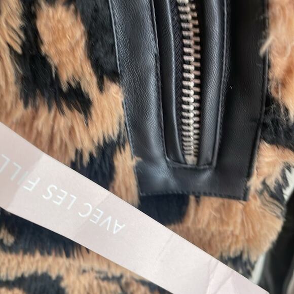 Avec Les Filles Teddy Faux Fur Biker Jacket - Picture 10 of 16